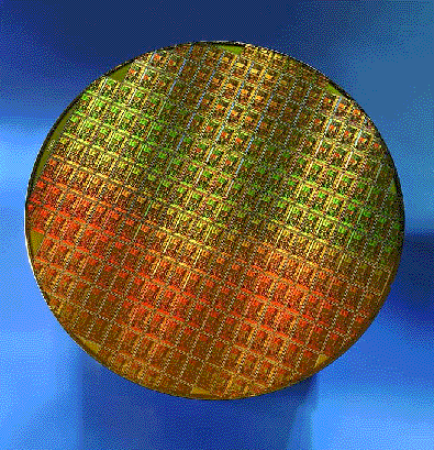 Wafel krzemowy z wytrawionymi układami scalonymi